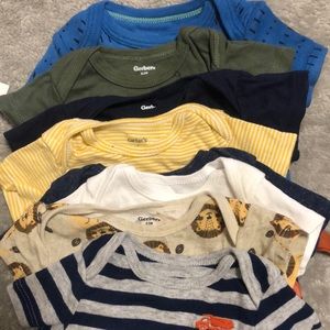 8 set infant onesies multi-color 0-3 months